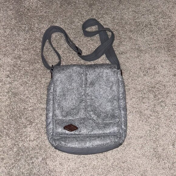 Merrell Gray Wool Blend Lightweight Rectangle Shoulder Strap Crossbody Bag - Picture 2 of 9